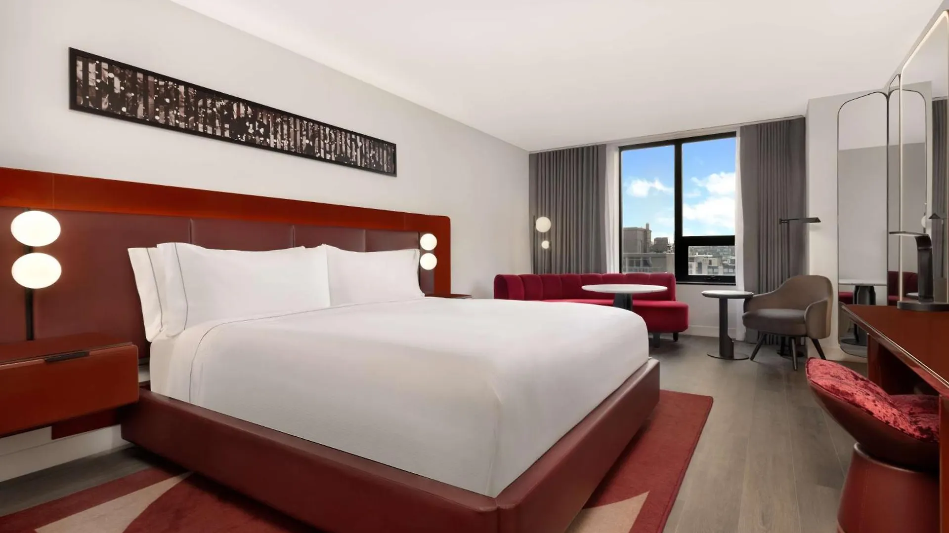 **** Hotel Revery Toronto Downtown, Curio Collection By Hilton Canada
