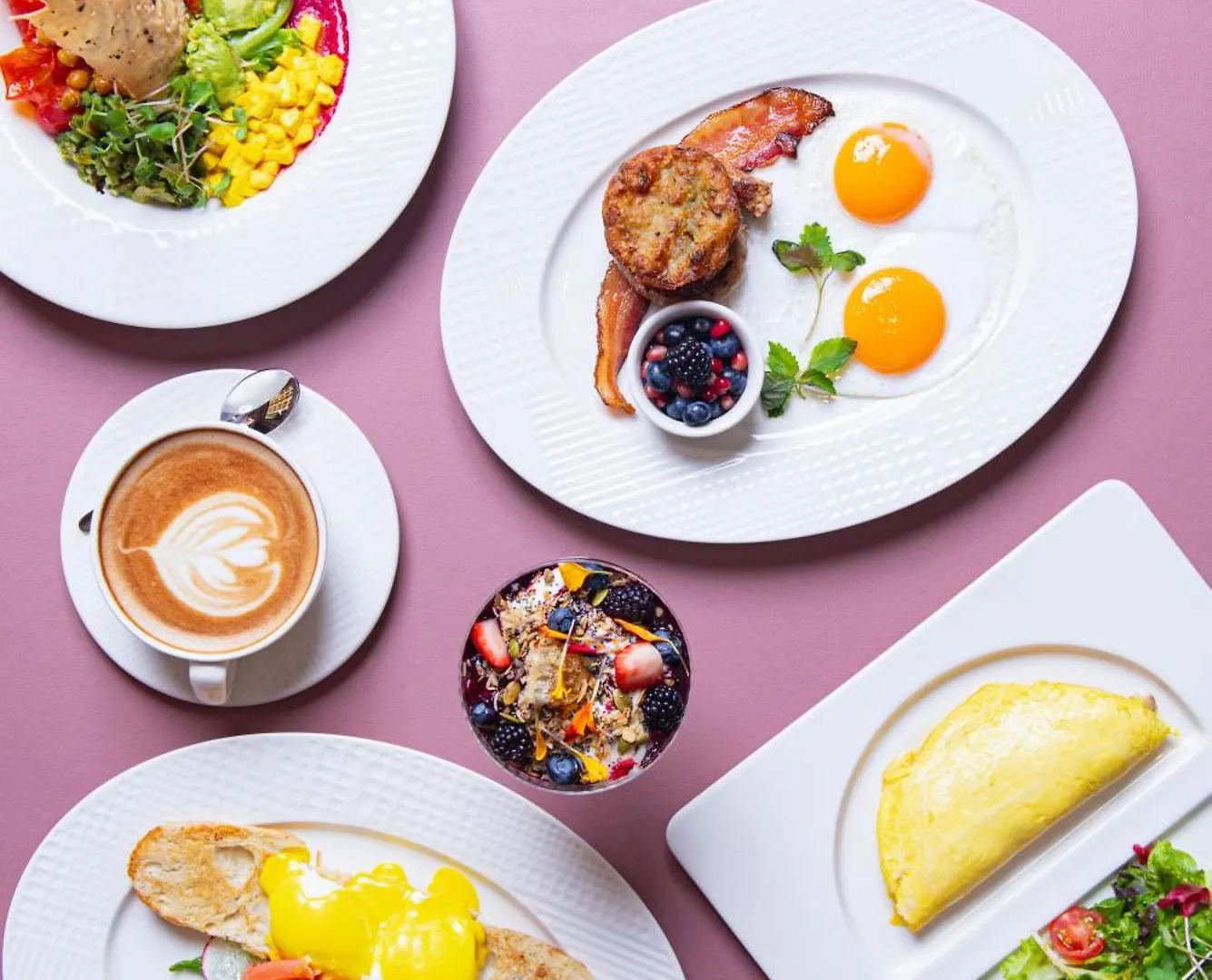 Revery Toronto Downtown, Curio Collection By Hilton