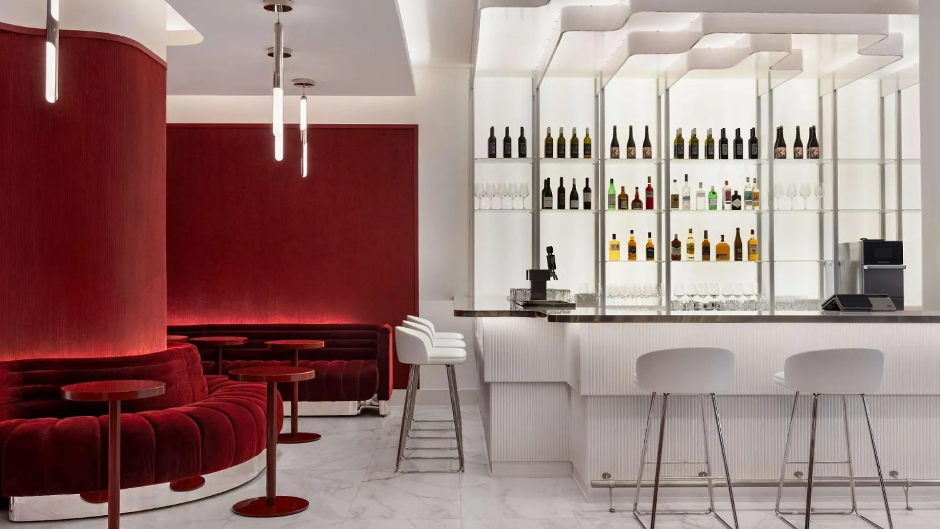 Hotel Revery Toronto Downtown, Curio Collection By Hilton